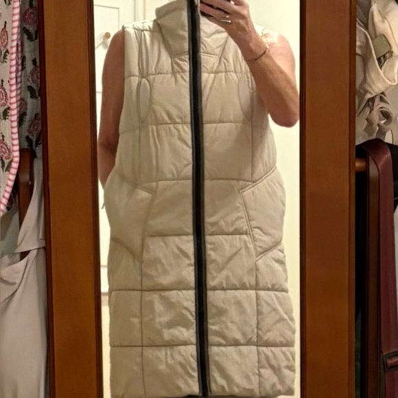 FP Movement On the Move Packable Beige Puffer Vest - Picture 5 of 12